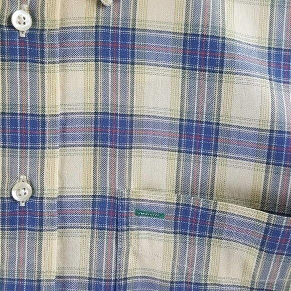Tommy Hilfiger Button-Down Shirt Mens Large Plaid Embroidered Short Sleeveeeve - Picture 6 of 6